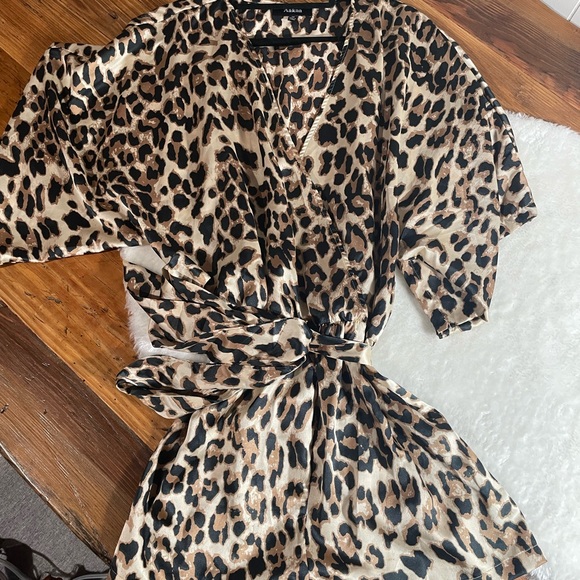 Aakaa Womens leopard print romper shorts - Picture 8 of 8